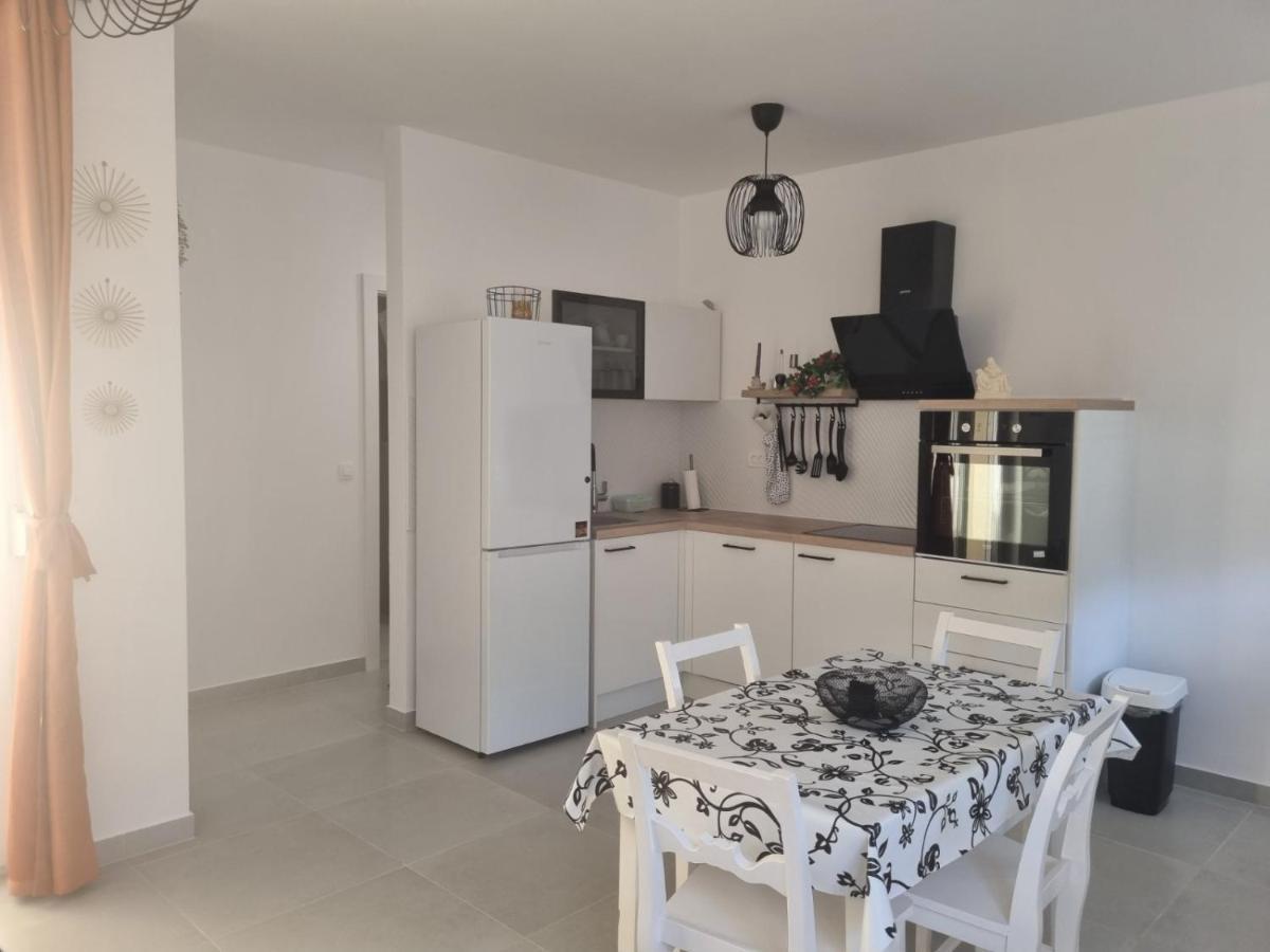 Apartman Duje Senj  Eksteriør bilde